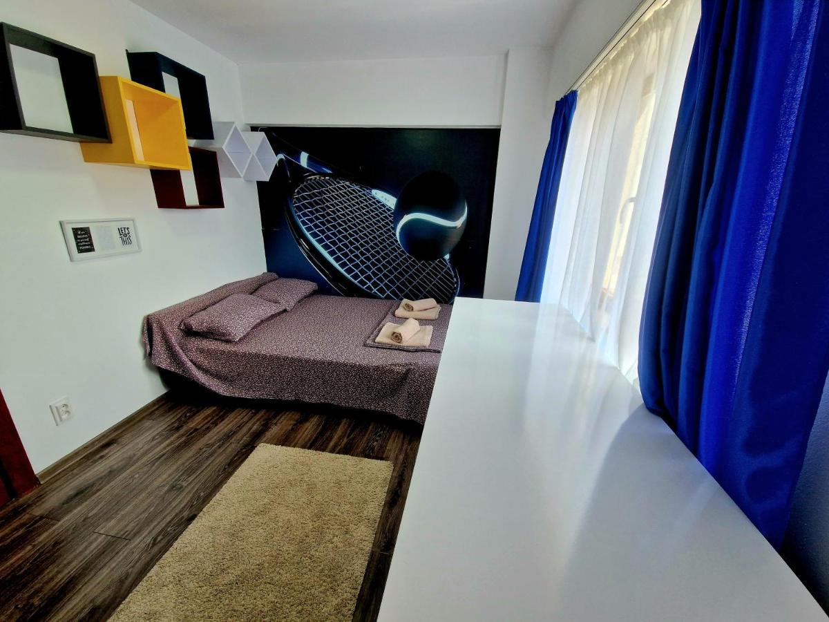 Cozy Appartment In The Center Targoviste Esterno foto