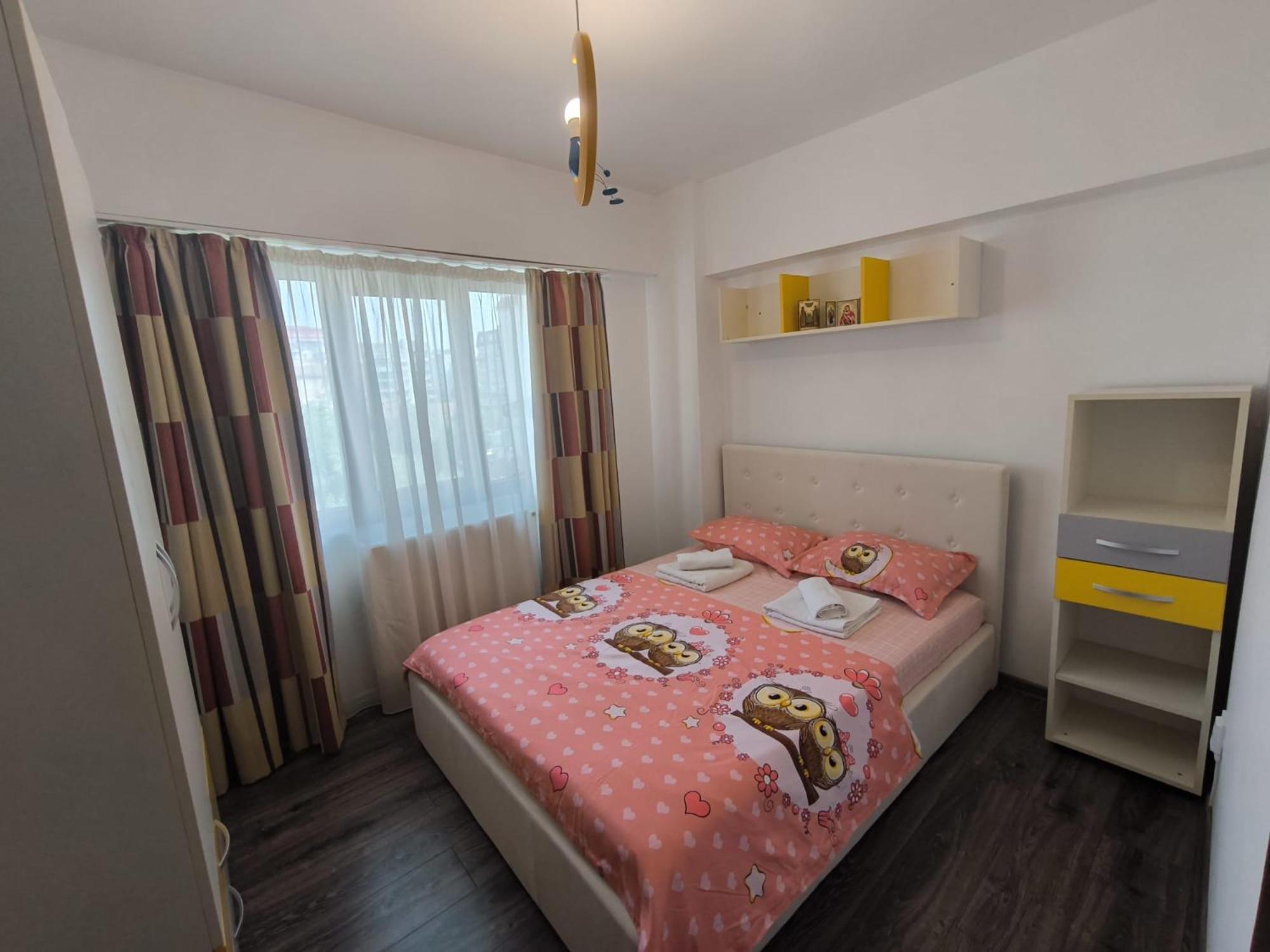 Cozy Appartment In The Center Targoviste Esterno foto